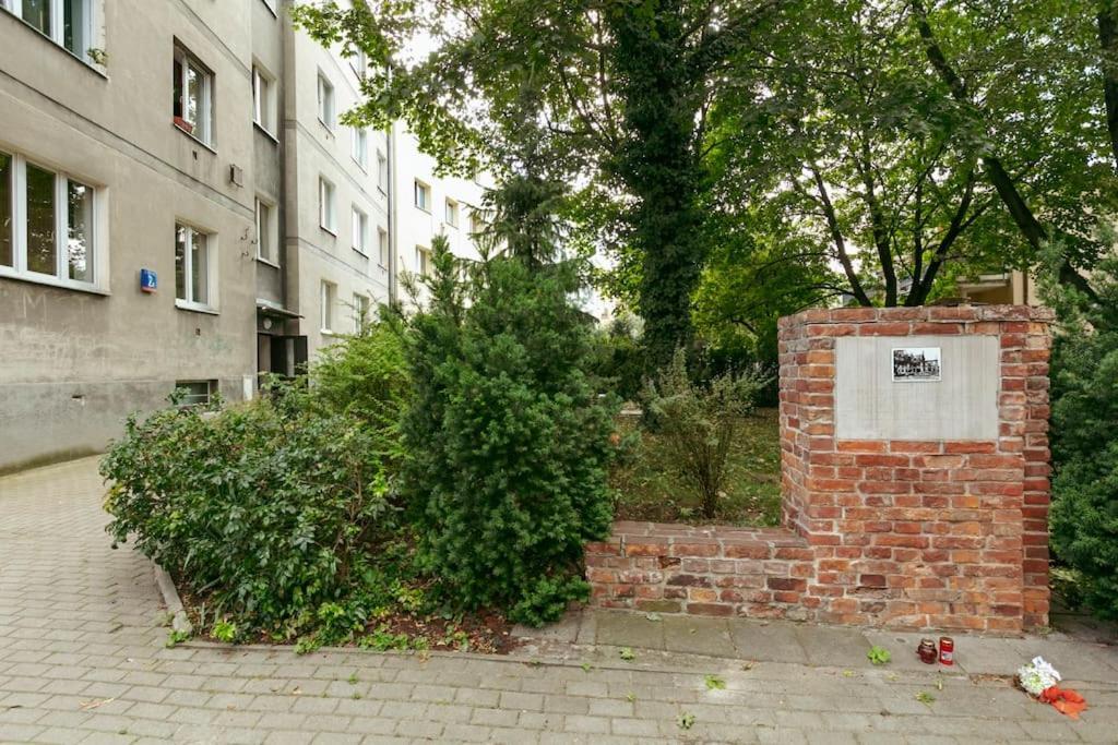 Retro Vibe In The Green District Of Warsawa Bagian luar foto