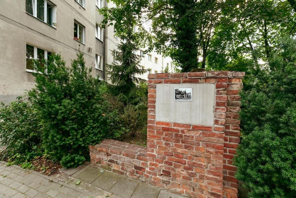 Retro Vibe In The Green District Of Warsawa Bagian luar foto